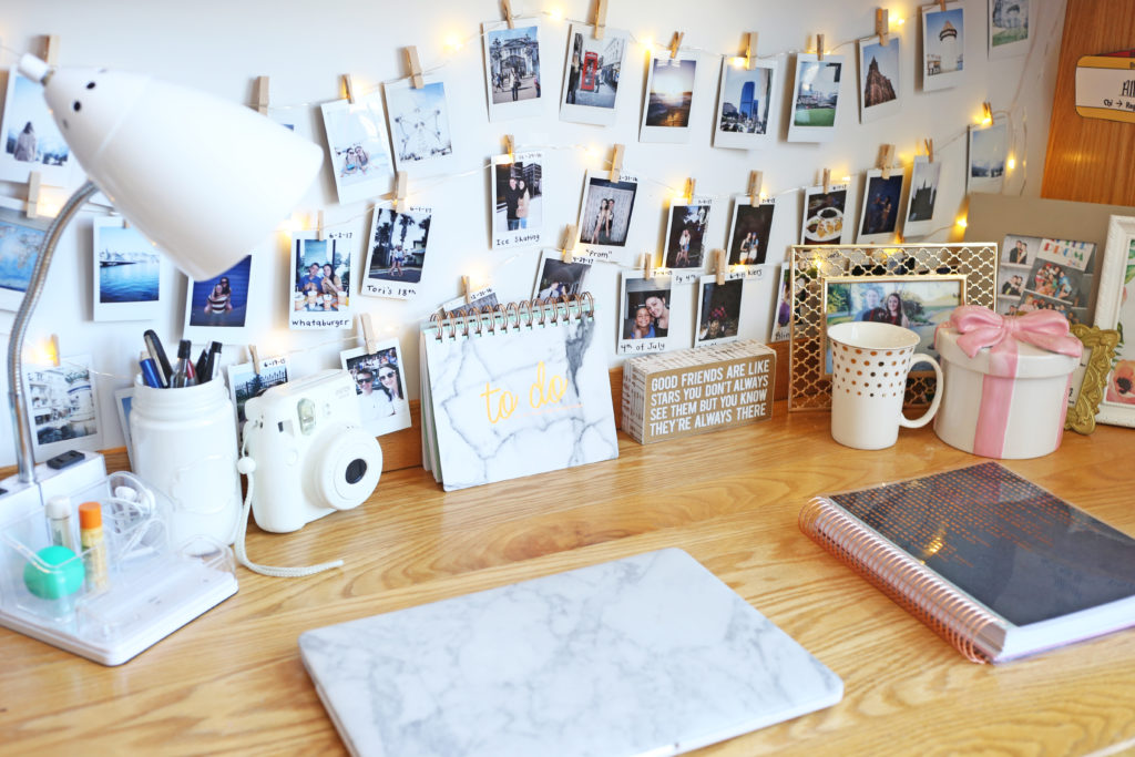 dorm-desk-organization